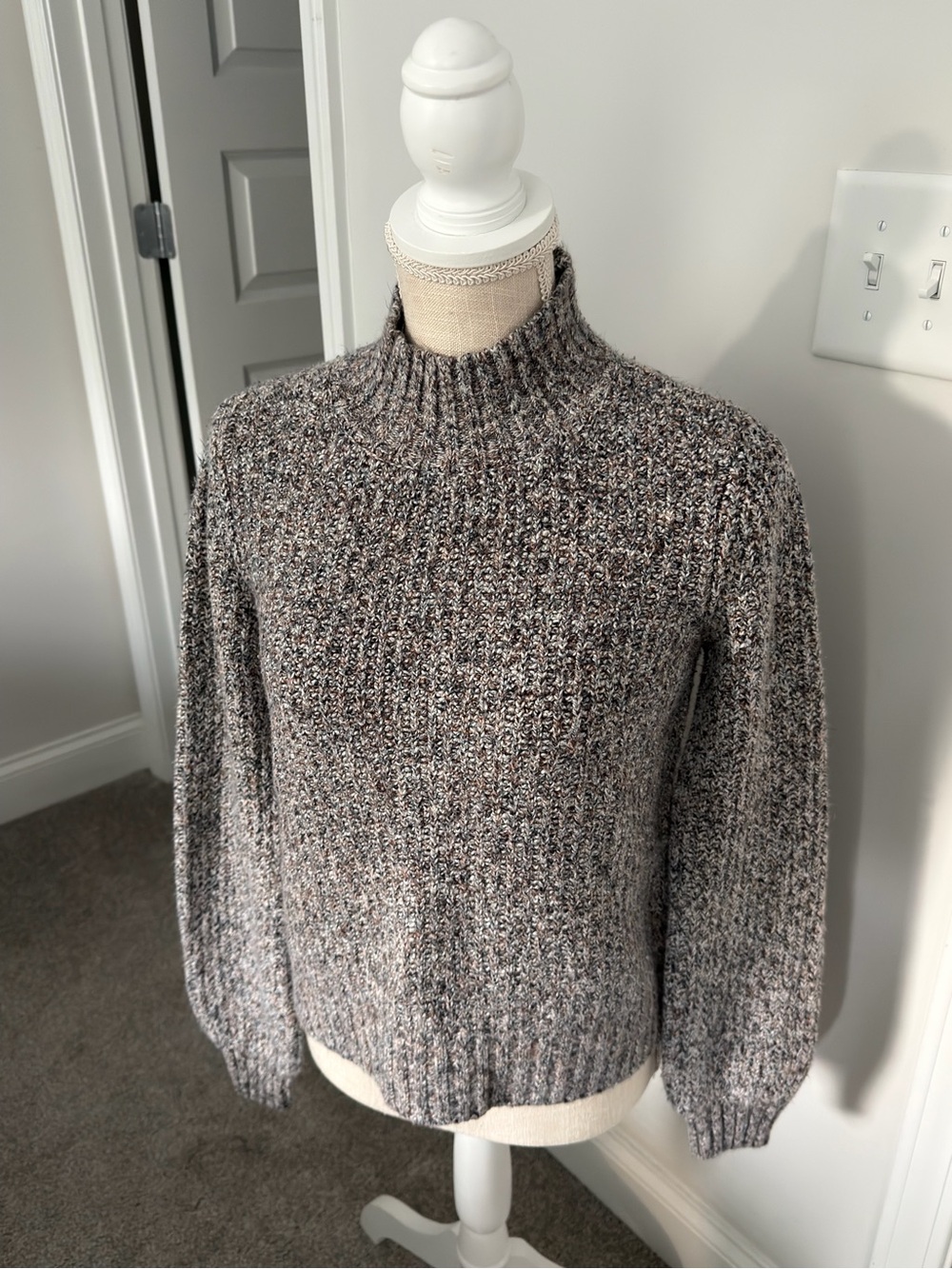 Women's Marled Gray Mock Neck Sweater Medium
